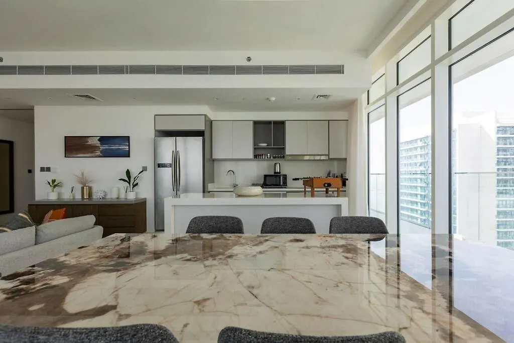 New 3Bdr Apartment In Sunrise Bay With Own Beach Dubai
