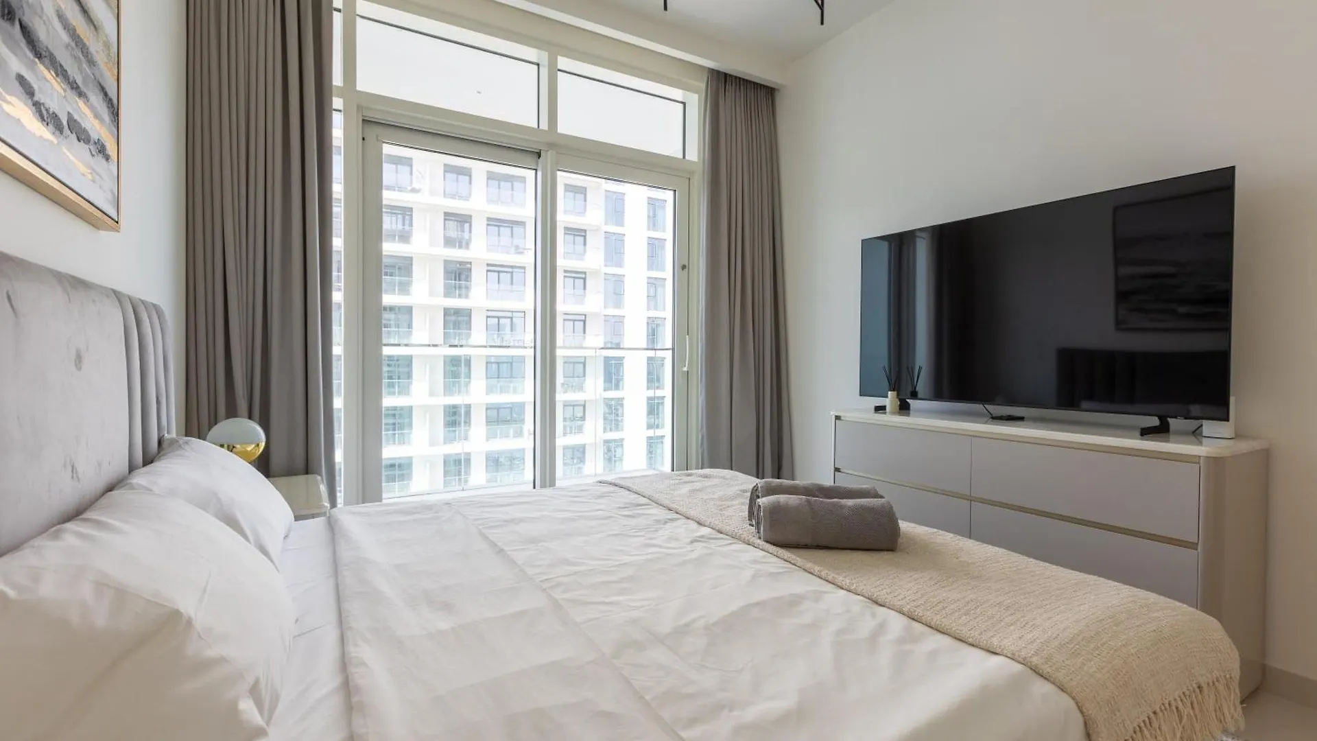 New 3Bdr Apartment In Sunrise Bay With Own Beach Dubai United Arab Emirates
