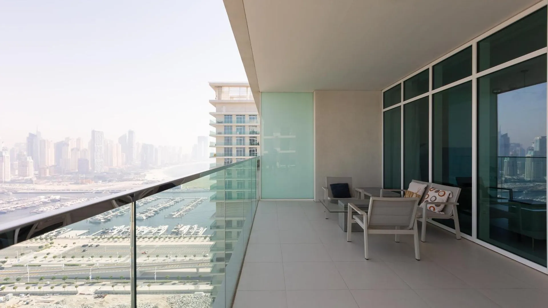 New 3Bdr Apartment In Sunrise Bay With Own Beach Dubai