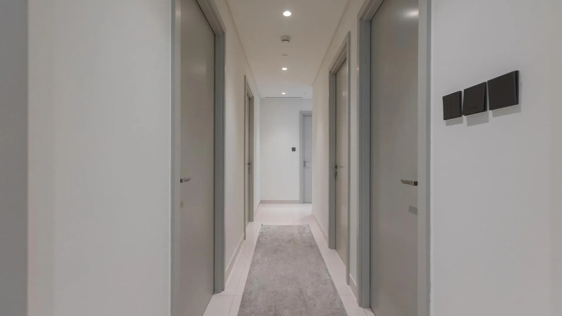 New 3Bdr Apartment In Sunrise Bay With Own Beach Dubai