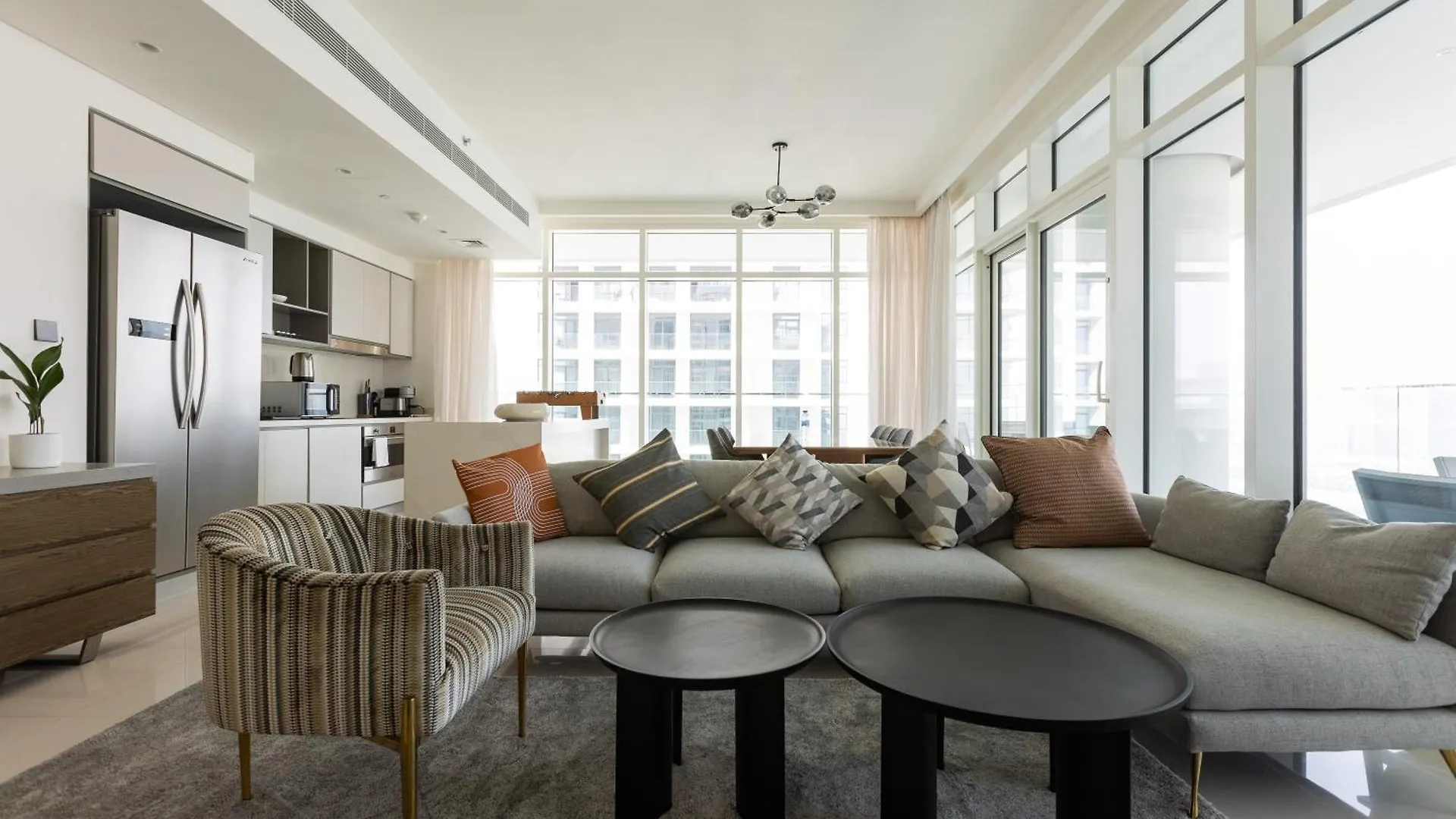 New 3Bdr Apartment In Sunrise Bay With Own Beach Dubai