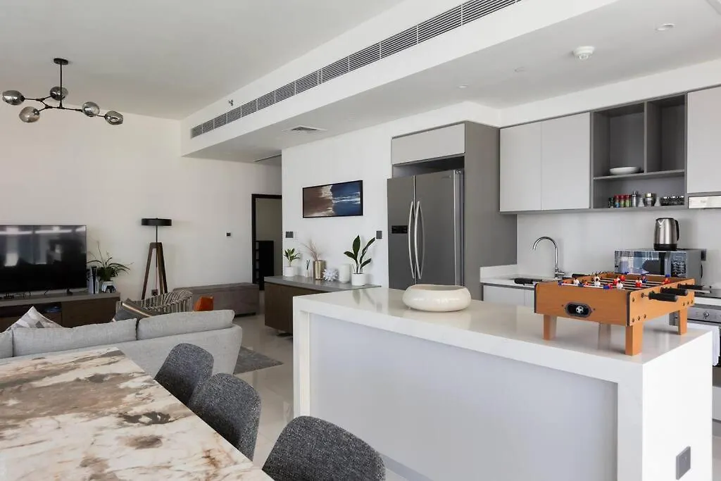 New 3Bdr Apartment In Sunrise Bay With Own Beach Dubai